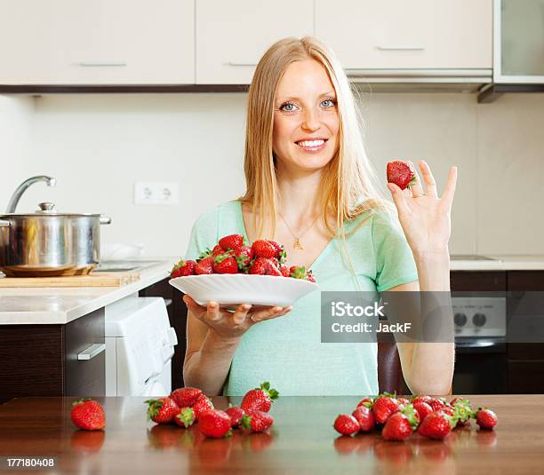 Longhaired Girl With Strawberries Stock Photo - Download Image Now - 25-29 Years, 30-39 Years, Abundance