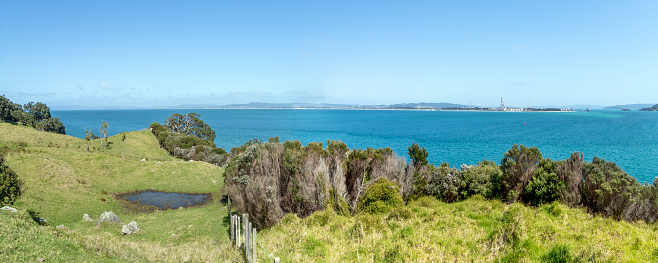 Smugglers Bay, located in the Bream Head Scenic Reserve near WhangÄrei Heads in Northland, New Zealand, is a true hidden gem along the North Island's east coast