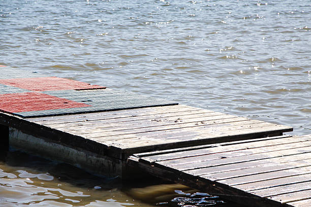 istock Wooden Pier Over The Sea 177189358