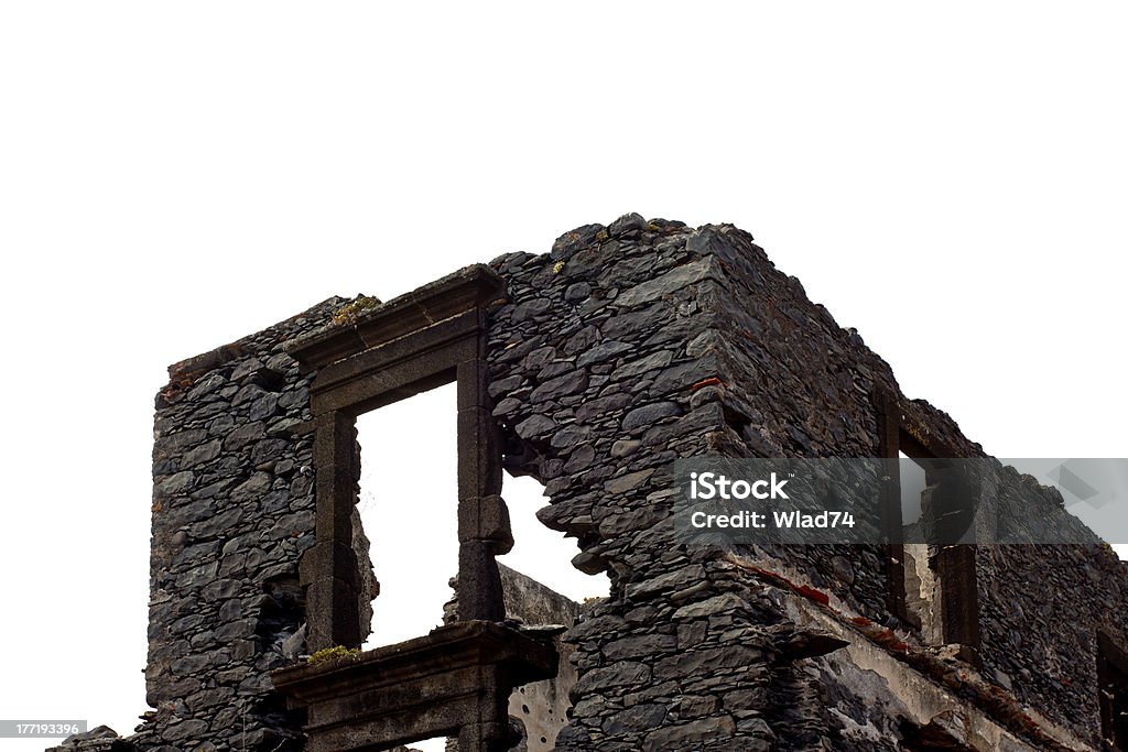 Kamienne ruiny na białym tle - Zbiór zdjęć royalty-free (Architektura)