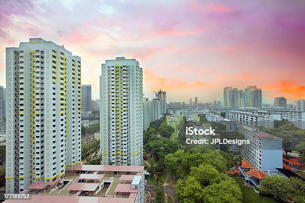 Photo libre de droit de Coucher De Soleil Sur Un Hébergement De Tourisme De Singapour banque d'images et plus d'images libres de droit de Appartement