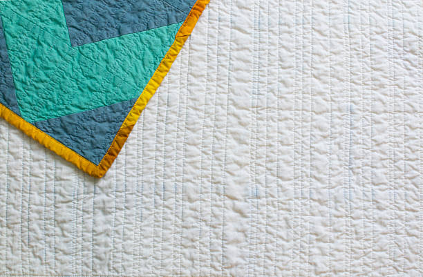 quilt trasera - textile quilt pattern textured fotografías e imágenes de stock