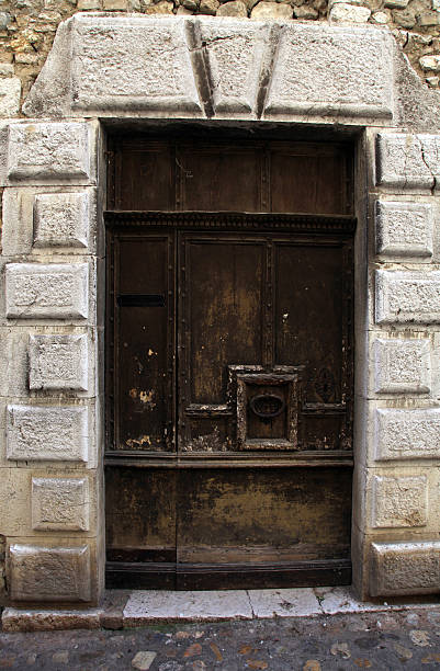 istock Medieval door, Provence, France 177201526