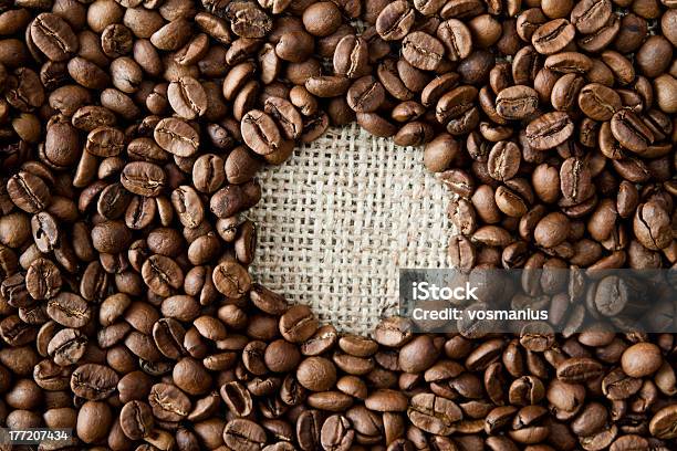 Tło Kawy - zdjęcia stockowe i więcej obrazów Bliskie zbliżenie - Bliskie zbliżenie, Brązowy, Błyszczący