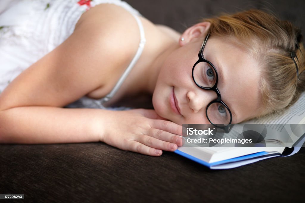 Leitura me para dormir - Foto de stock de 10-11 Anos royalty-free