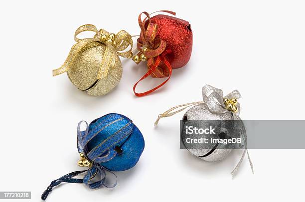 Campanas De Navidad Foto de stock y más banco de imágenes de Cascabel de navidad - Cascabel de navidad, Color plateado, Adorno
