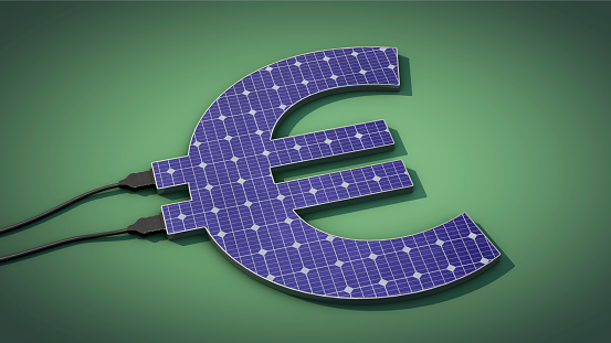 Symbolic image: Euro symbol with solar panel