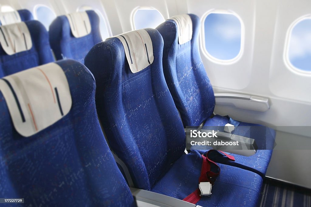 interior de un avión - Foto de stock de Asiento de avión libre de derechos