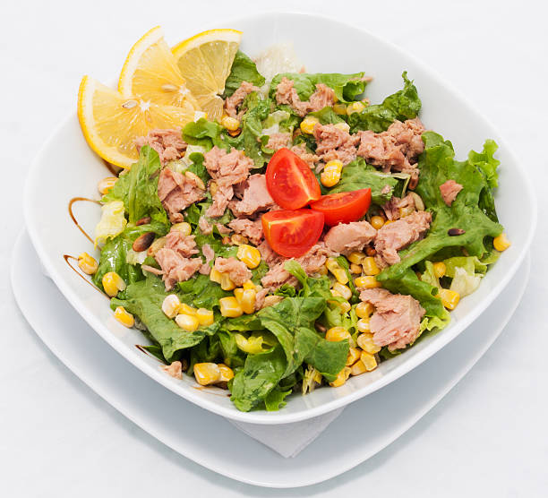 istock Salat wit veal meat and lettuce 177231236