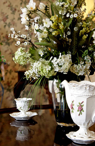 istock Flowers in a vase 177231704