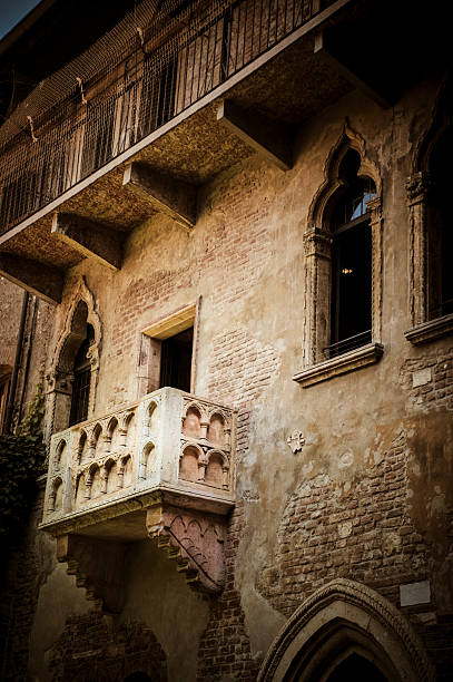 istock Juliet's balcony, Verona, Italy 177232305