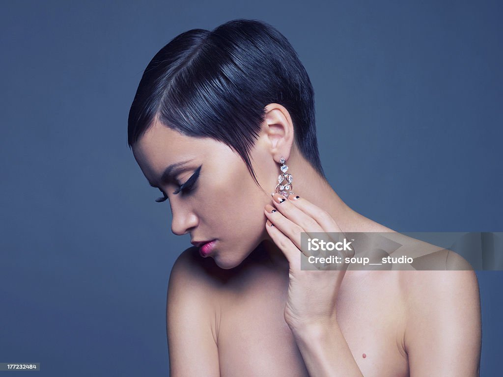 Sensual moça com Brinco de diamante - Foto de stock de 20 Anos royalty-free