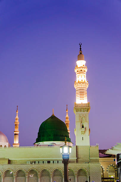 Prophet's Mosque in Al Madinah, Saudi Arabia Masjid Al Nabawi or Nabawi Mosque (Mosque of the Prophet) at sunrise in Medina (City of Lights) or Al Madinah, Saudi Arabia.Nabawi mosque is Islam's second holiest mosque after Haram Mosque (in Mecca, Saudi Arabia) al madinah stock pictures, royalty-free photos & images