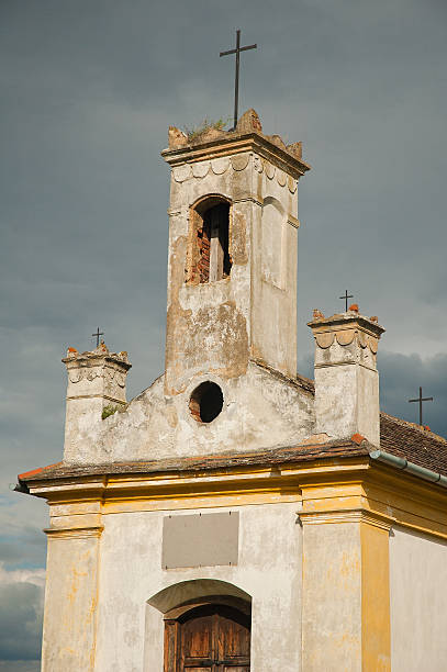 istock Small ruined church 177235158