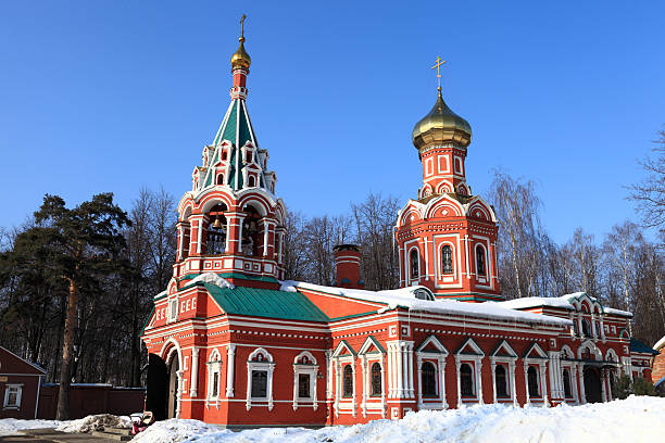 istock Znamenskaya Church 177235897