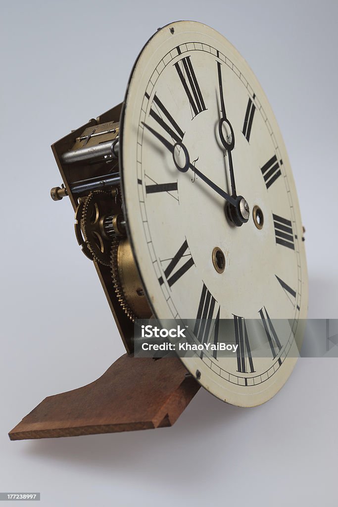 Ancienne horloge - Photo de Aiguille de montre libre de droits