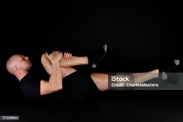 Pilates Gamba Singola Posizionestretch - Fotografie stock e altre immagini di Adulto - Adulto, Allenamento, Attività