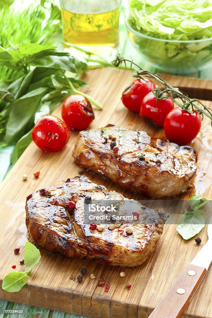 Kalbslende steak - Lizenzfrei Basilikum Stock-Foto