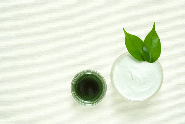 istock Cream and oil 177245312