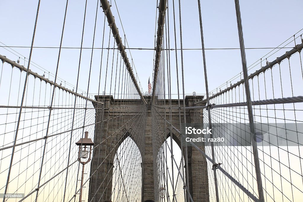 Бруклинский мост - Стоковые фото Абстрактный роялти-фри