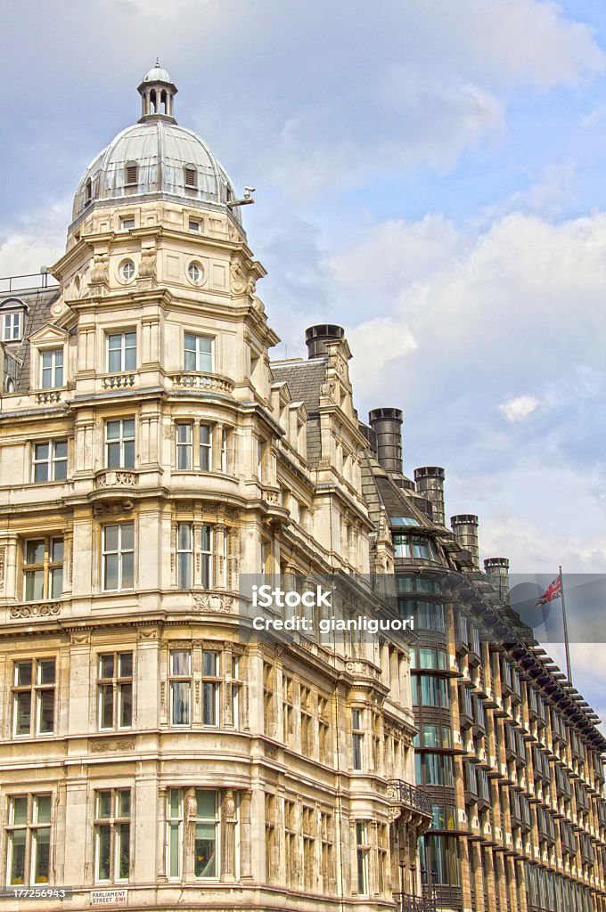 Здания в парламенте Street, London - Стоковые фото Англия роялти-фри