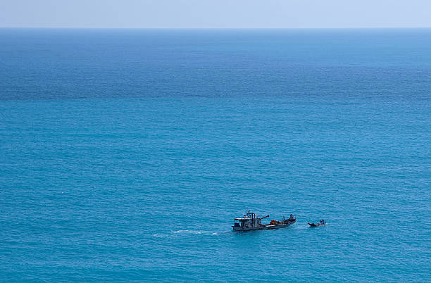 낚시는요 배죠 - pollock trawler 뉴스 사진 이미지