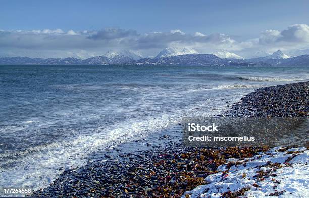 Playa En Lands End En Invierno Foto de stock y más banco de imágenes de Agua - Agua, Alaska - Estado de los EE. UU., Azul