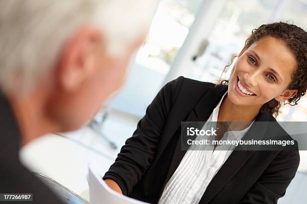 Job Bewerbungsgespräch Stockfoto und mehr Bilder von Alter Erwachsener - Alter Erwachsener, Alt, Familie