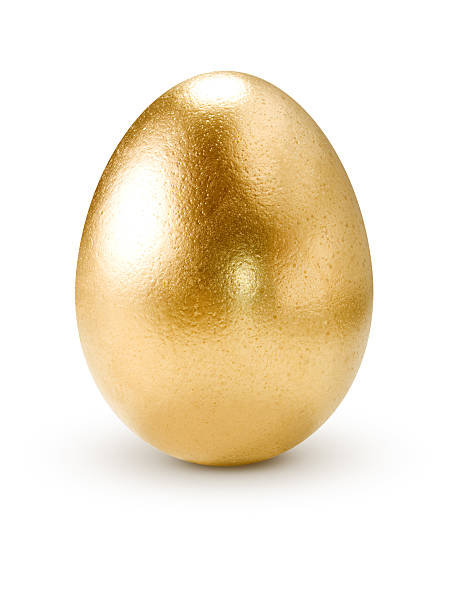 골든 알류 흰색 바탕에 흰색 배경. - wealth eggs animal egg easter egg 뉴스 사진 이미지