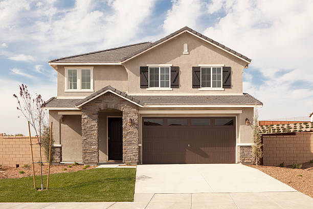 istock Newly Constructed Vacant Modern Home Facade 177275177