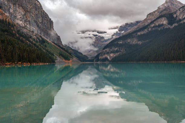 istock Lake Louise at sunrise 1772769869