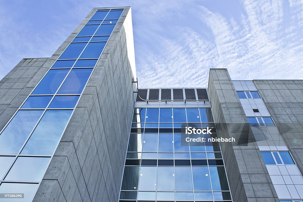 Winkel Aufnahme von office Building - Lizenzfrei Architektur Stock-Foto