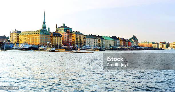 Estocolmo Foto de stock y más banco de imágenes de Agua - Agua, Aire libre, Ajardinado