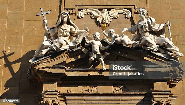 Foto de Frieze e mais fotos de stock de Barroco - Barroco, Querubim, Anjo