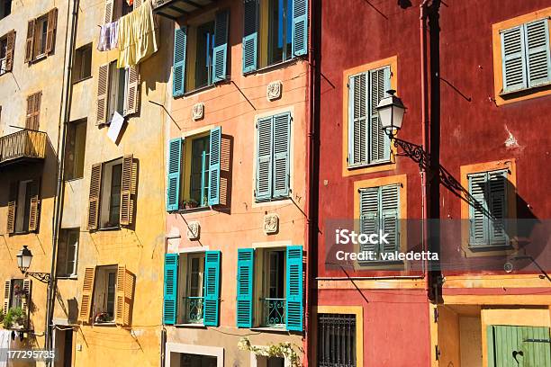 Farbenfrohe Gebäude In Der Altstadt Nizza Frankreich Stockfoto und mehr Bilder von Nizza