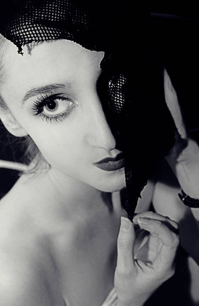 istock young woman in a veil 177296656