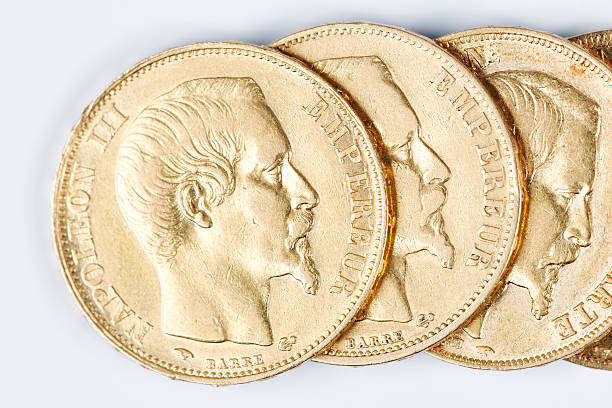 monedas de oro - napoleón iii fotografías e imágenes de stock