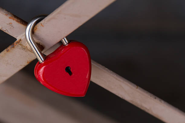 istock Red lock  in the shape of heart 177299488