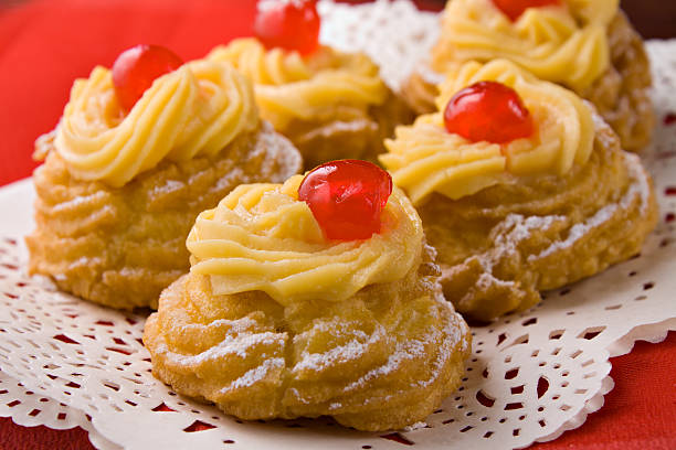 istock "Zeppole di S.Giuseppe" - Pastry (food) 177306162