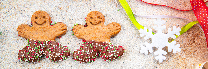 gingerbread man christmas gingerbread cookies cinnamon, vanilla, ginger christmas sweet dessert holiday baking treat new year and celebration meal food snack on the table copy space food background