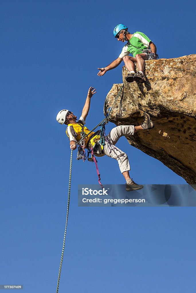 Klettern team auf dem Gipfel. - Lizenzfrei Abenteuer Stock-Foto