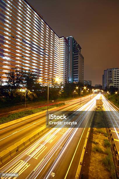 Area Commerciale Di Hong Kong Di Notte - Fotografie stock e altre immagini di Accendere (col fuoco) - Accendere (col fuoco), Ambientazione esterna, Architettura