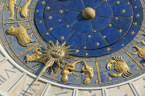 venezia zodiacal orologio - venice italy ancient architecture creativity foto e immagini stock