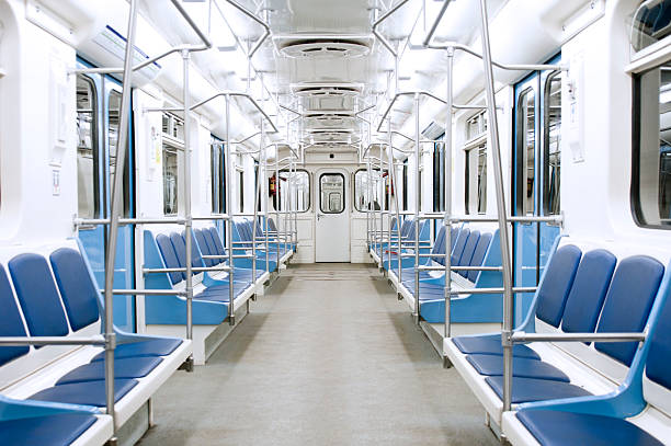 métro intérieur de - paris metro train photos et images de collection