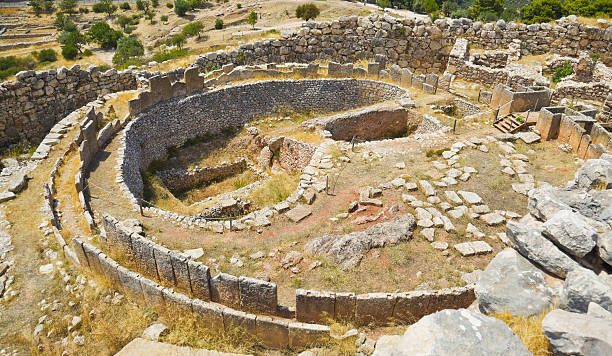 istock Tomb in Mycenae, Greece 177314545