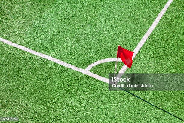 Corner Und Flagge Stockfoto und mehr Bilder von Einzellinie - Einzellinie, Fußball, Weiß