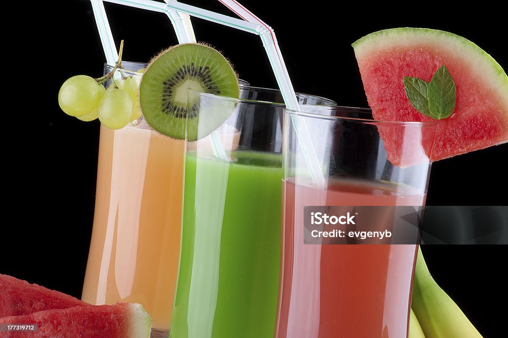 Succhi e frutta fresca e biologica, salute bevande serie - Foto stock royalty-free di Alimentazione sana