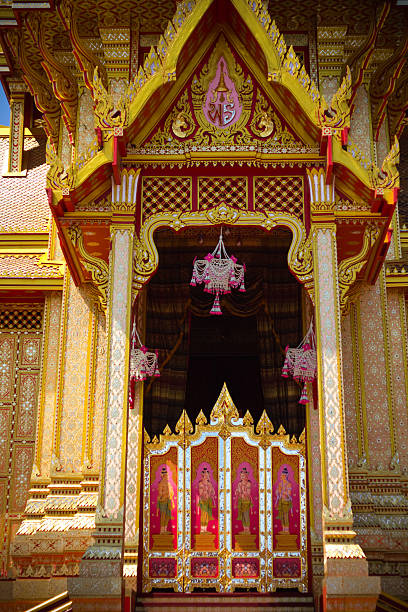 istock Detail of thai temple 177321047