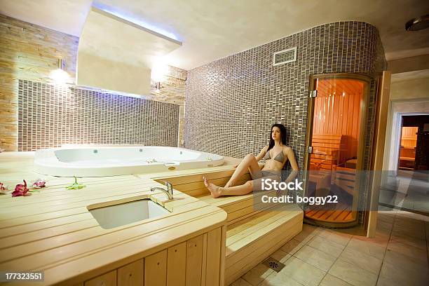 Bemestar - Fotografias de stock e mais imagens de Bem-estar - Bem-estar, Empreendimento Turístico, Sauna