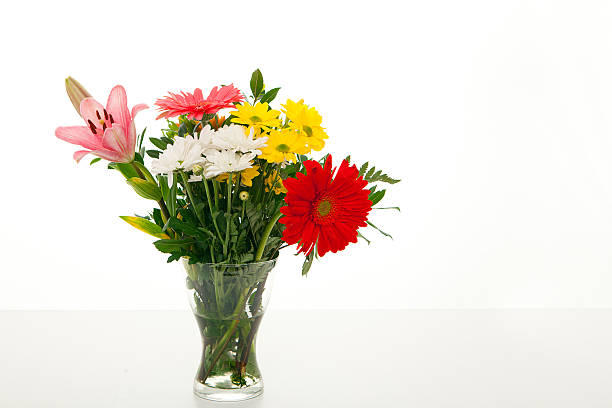 istock vase of flowers 177328302